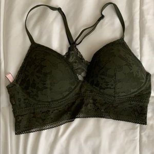 Victoria’s Secret Lacey Wireless Bralette